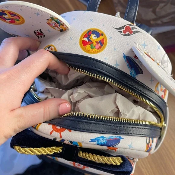 EXCLUSIVE Disney Cruise Line Wish Loungefly Backpack - Picture 3 of 3